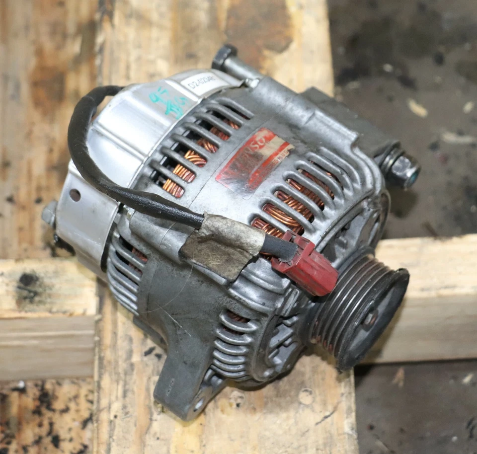 Генератор переменного тока напряжения двигателя от оригинального производителя Jaguar XJR XJ6 - Изображение 2 из 4