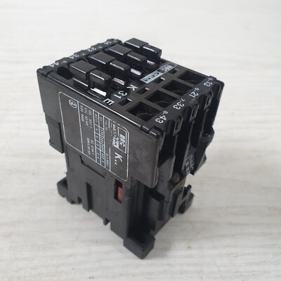 Télémécanique Control relay contacteur auxiliaire 48v 50Hz (Neuf avec emballage d'origine) à
