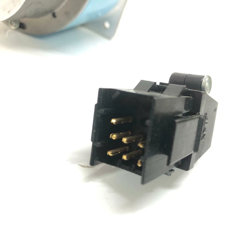 Pacific Scientific motor 2VM62-020-10 + codificador Daynapar IDM20-2000-ICSS-5 - Imagem 4 de 4