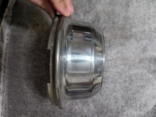 One genuine 1973 to 1977 Chevy Monte Carlo polycast wheel center cap hubcap - Picture 4 of 9