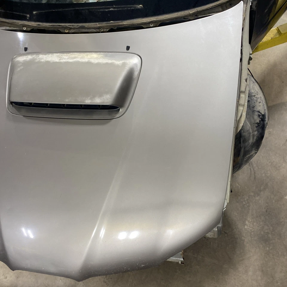 Subaru Impreza STI 2006 2007 sedán capó del motor cuchara capó manguera OEM 2,5 26D Foto 2 de 4