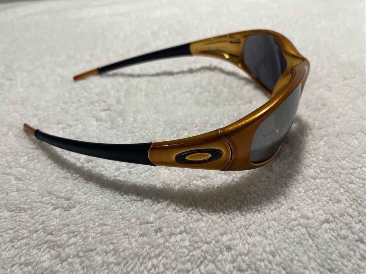 M*y様 Oakley Straight Jacket Electric Mus Oakley Straight Jacket Electric Mustard Sunglasses - Black Iridium