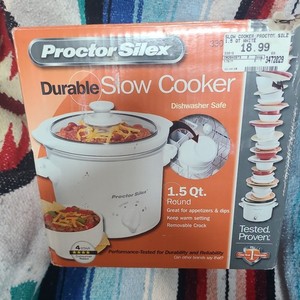  1.5 Qt Round Durable Slow Cooker White 33015Y , by Proctor Silex ~ BRAND NEW !!