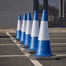 Pack of 5 - HEAVYWEIGHT  Traffic Cones 1000 mm 2 piece BLUE