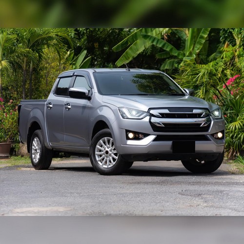 Radiator Overflow Bottle Reserve Tank 1 PC For Isuzu D-Max Pickup 2020-2023 - Picture 8 of 9