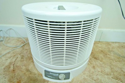 biscuit subway tile backsplash