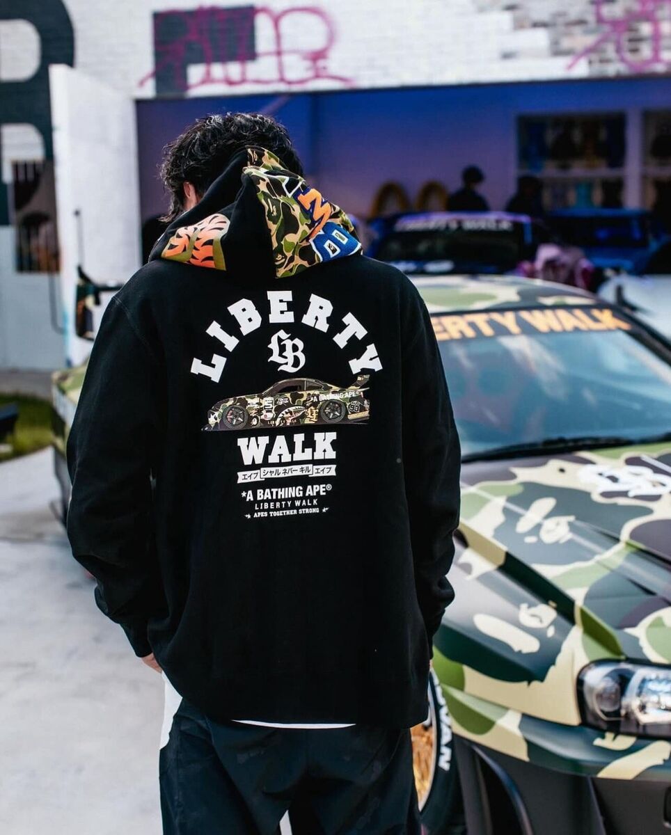 A BATHNIG APE Men's BAPE x LIBERTY WALK LBWK SHARK FULL ZIP A BATHNIG APE Men's BAPE x LIBERTY WALK LBWK SHARK FULL ZIP