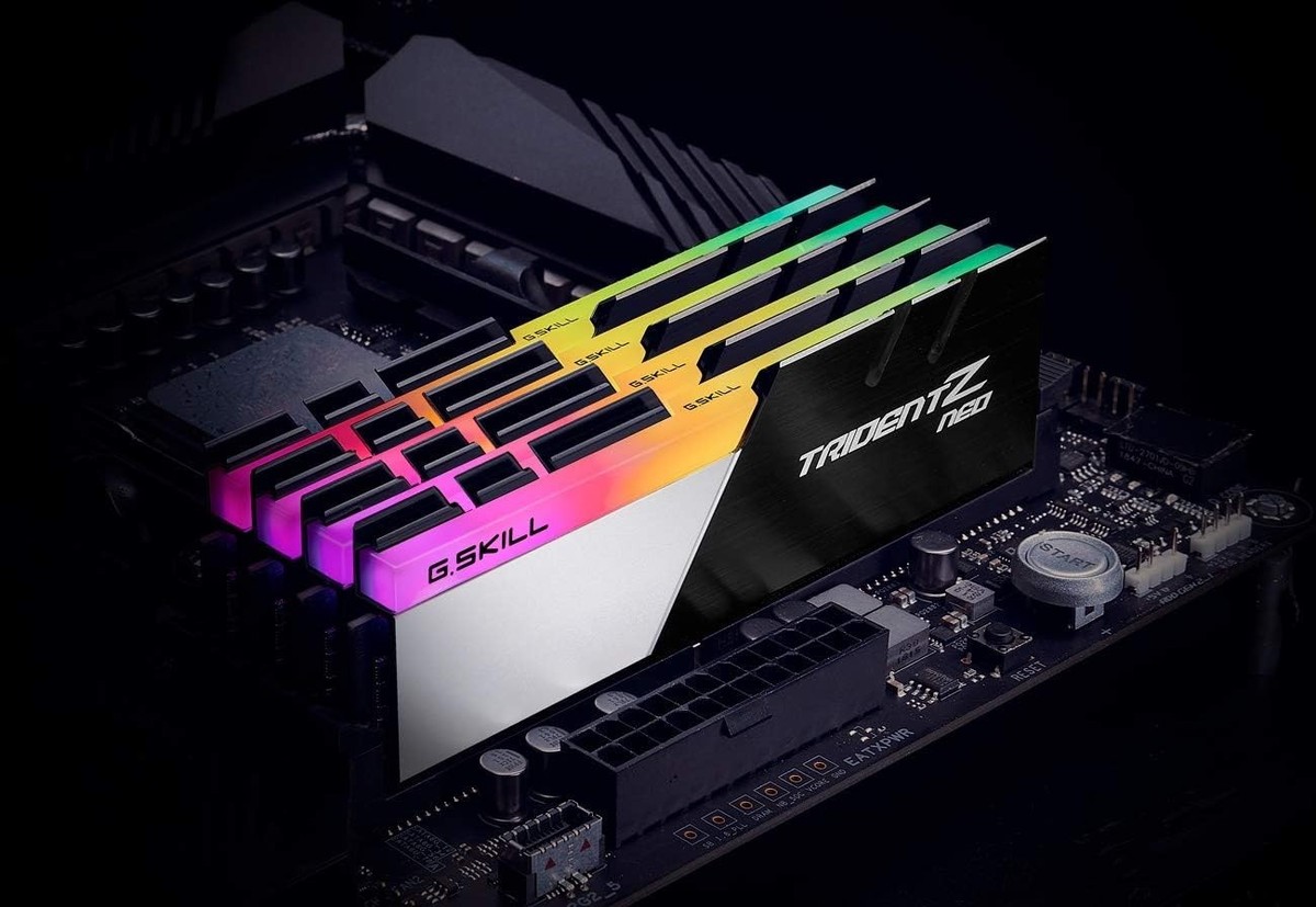 G. SKILL Trident Z Neo 128GB (4 x 32GB) PC4-25600 (DDR4-3200