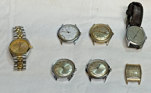 Vintage 5 Timex, 1 Elgin, 1 Bulova Watch Lot
