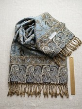 Luxury Pashmina  Silk Blend Paisley Scarf / Shawl Wrap