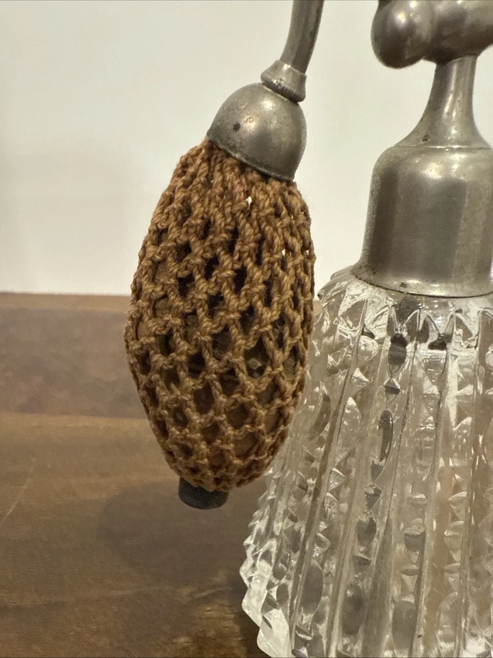 RARE Antique Nickel Chrome Perfume Atomizer Cut Crystal Glass Bottle - Image 4 of 4