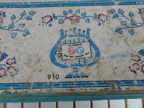 Vtg Fisher Price 1969 Change A Tune Piano Wooden Musical Toy 3 Tunes #910 Japan - Picture 8 of 13