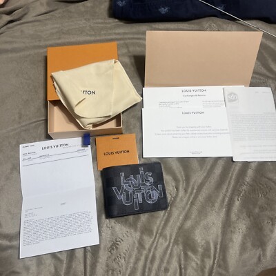 NEW Louis Vuitton Multiple Wallet Gray LIMITED Edition Rare LV