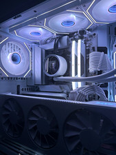 White gaming pc