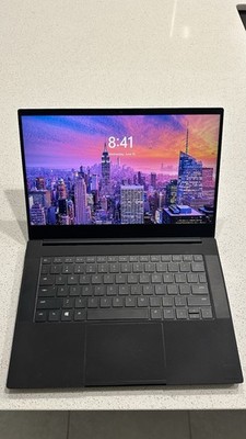 Razer Blade 14 Ryzen 9 5900HX 16GB RAM 1TB SSD RTX 3070 Gaming Laptop