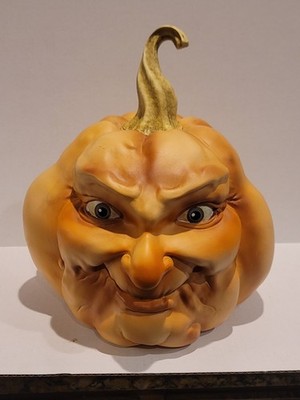 10'' Expressive Granny Face Pumpkin Figurine Halloween / Fall Cute Decoration