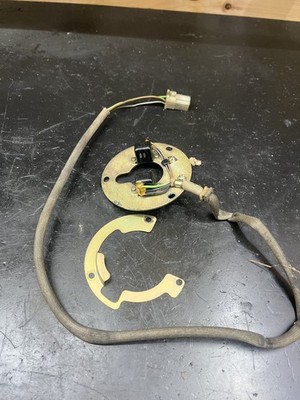 SUZUKI GS550 GS550E GS 550 SIGNAL IGNITER GENERATOR PULSER PULSAR TIMING