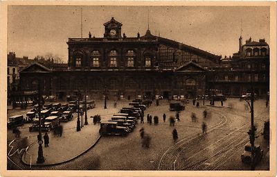 Old postcard Lille - La Gare (204183)
