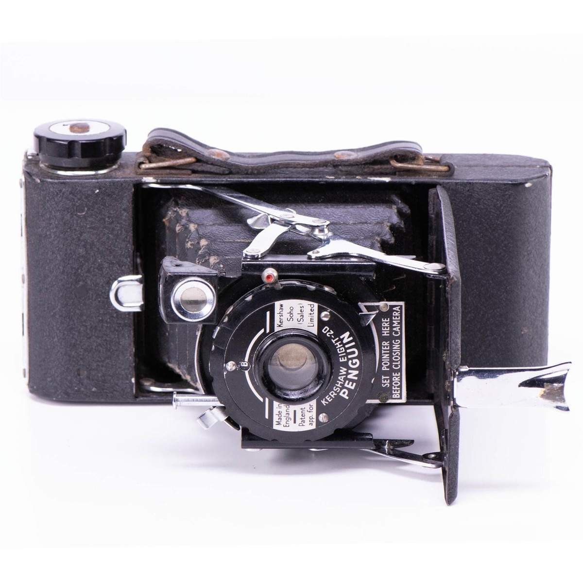 Kershaw Eight-20 Penguin Camera | 90mm f11 lens | Britain