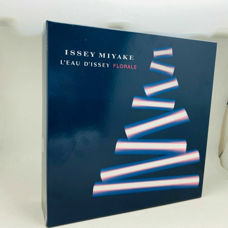 Juego floral ISSEY MIYAKE L'eau D'Issey - (LOTE DE 4) Foto 4 de 4