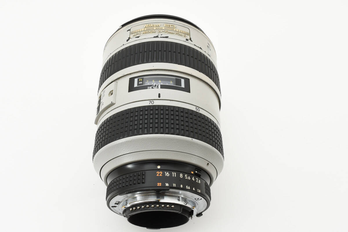 Nikon Ai AF-S Zoom Nikkor ED 28-70mm F2.8D IF Light Grey Nikon Ai AF-S Zoom Nikkor ED 28-70mm F2.8D IF Light Grey