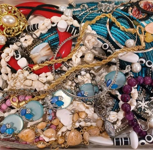 Vintage To Now Costume Jewelry Necklaces Bracelets Rings Earings Brooch Wearable