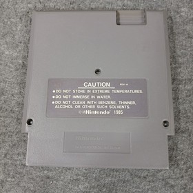 Nintendo Total Recall NES Game Cartridge Gray Acclaim NES-L4-USA Video Game