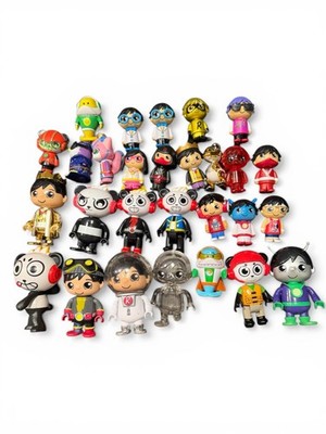 Ryan s World Figure Lot (28 pcs) Combo Panda, Gus, Ryan Variants + Clear/Gold