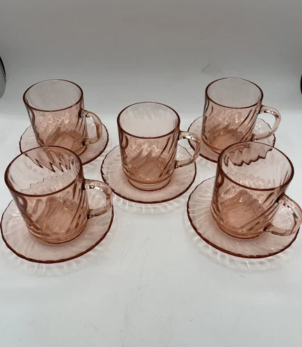 VTG Arcoroc France Pink Swirl Glass Rosaline 5 Coffee Cups & 5 Saucers