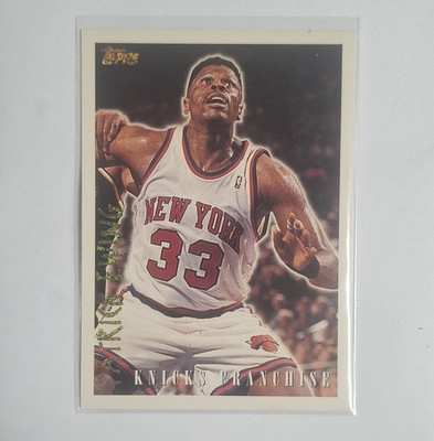 Topps 1994-95 Knicks Franchise Patrick Ewing #15 New York Knicks Spectralight