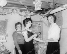Palm Springs Bingo Pinball Game 8" - 10" B&W Photo Reprint
