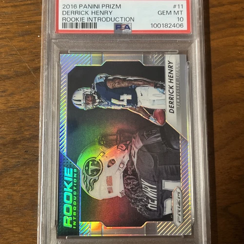 2016 Panini Prizm Derrick Henry #11 Rookie Introduction Refractor PSA 10