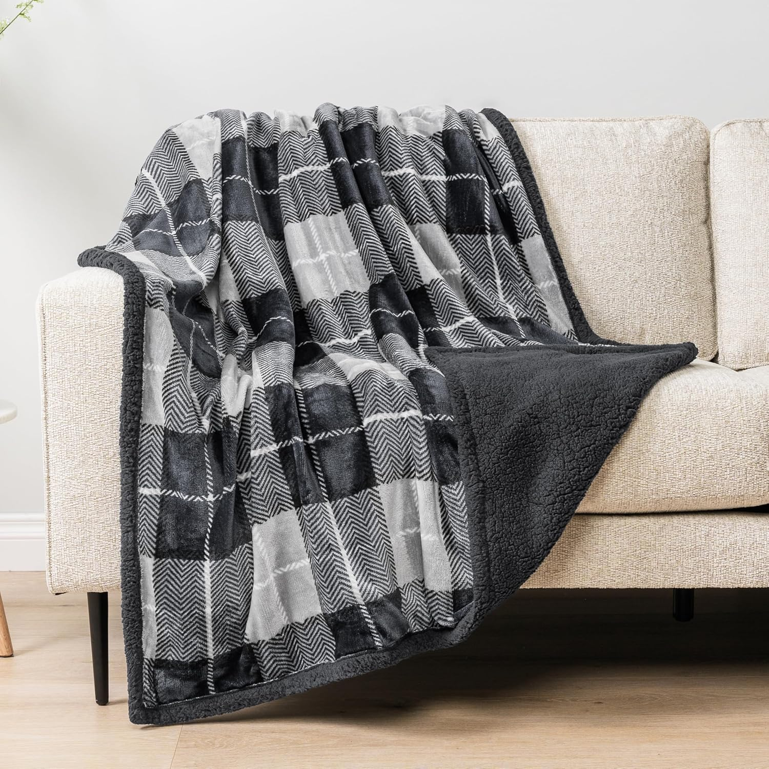 Cozy Charcoal Grey Sherpa Fleece Throw Blanket for Sofa & Bed