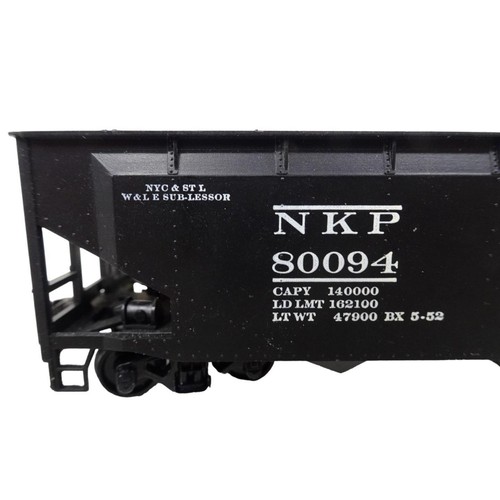 Roundhouse HO Scale Nickel Plate Road NKP 80094 3-Bay Offset Hopper Black Train - Picture 6 of 13