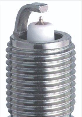 Juego De 8 Bujías NGK TR6GP #5141 - Bujías De Platino Para Motores LS, LS1, LQ4, LM7 Y Otros