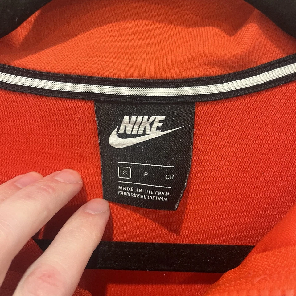 Nike Hyper Femme Rojo Floral Y2K Chaqueta Recortada con Cremallera Para Mujer Pequeña Rara Foto 2 de 4