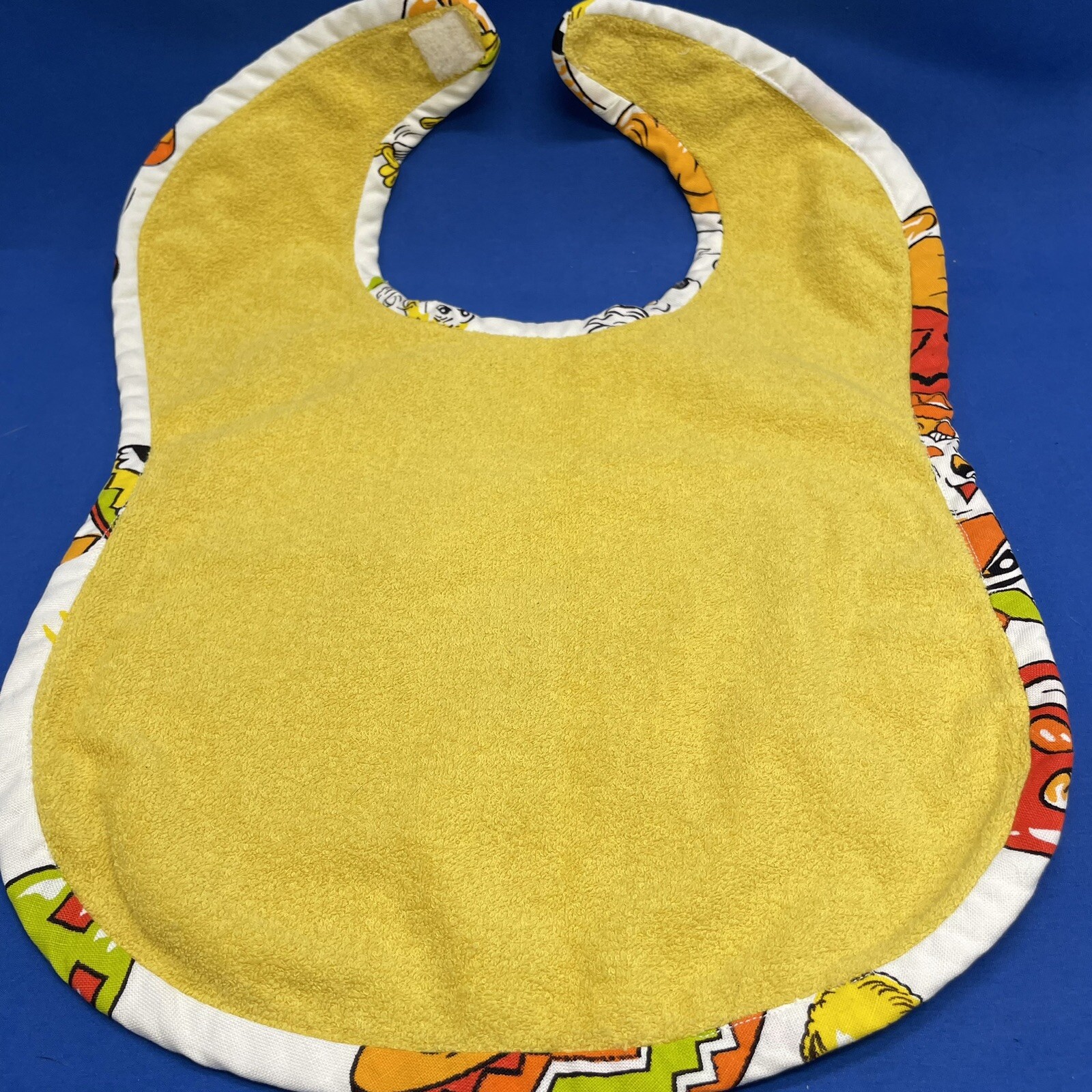 Vintage Terry Cloth Baby Bib Circus Anthropomorphic Feeding Bib Large
