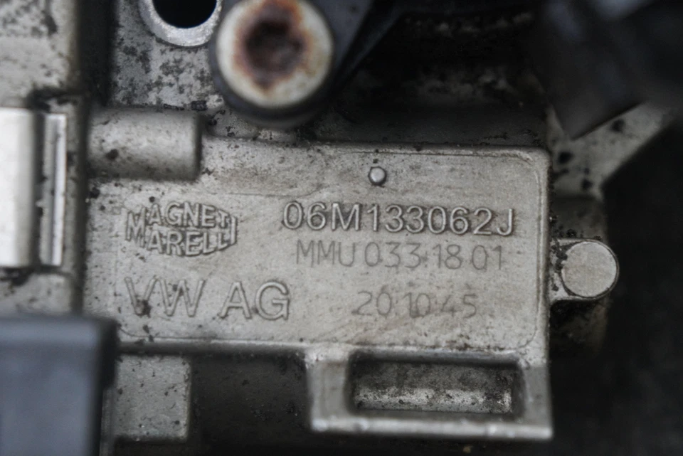 Válvula de carrocería del acelerador 2,9 L 9A713306220 06M133062J OEM Porsche Panamera 971 2017-23 Foto 4 de 4