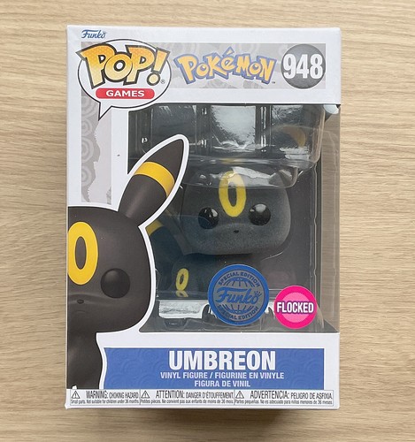 Funko Pop Pokemon Umbreon Flocked #948 + Free Protector