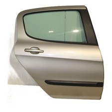 Porte arrière et accessoires Peugeot 104