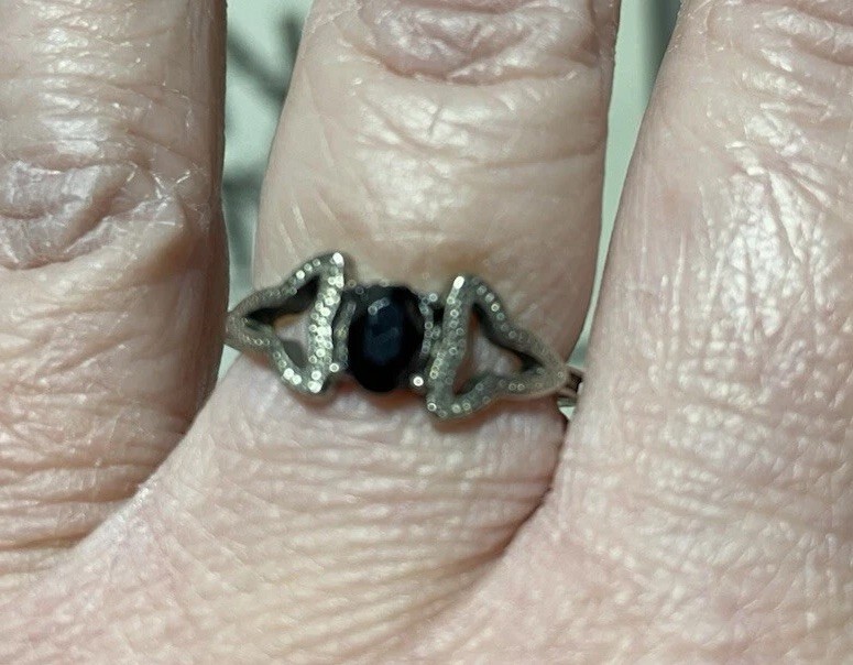 Ring, Brushed Silver Tone, Faux Black Faceted Stone. Vintage Inspired.  Size 6