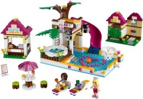 New LEGO Friends 41008 Heartlake City Pool SET 423 pcs Built Once + Instructions