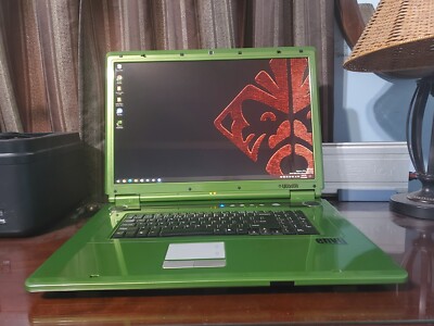 ENVY  MOST RARE Voodoo ENVY HW:201 20.1in M59KE TL-68 2.4gz 8gb DDR2
