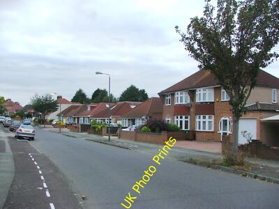 Photo 6x4 Rydal Drive, Bexleyheath Erith  c2015