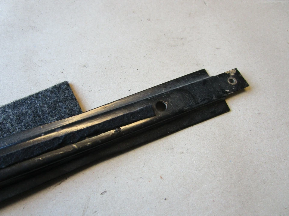 Mercedes /8 W114 W115 Sitzschiene Verstellschiene Sitzgestell Sitz vorne Orig. - Bild 3 von 4