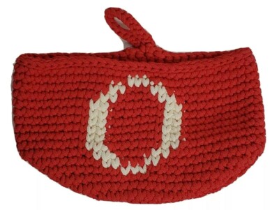 Wall Hanging Organizer Crochet Basket O Red Christmas Mantle 5  tall x 6-7  Diam