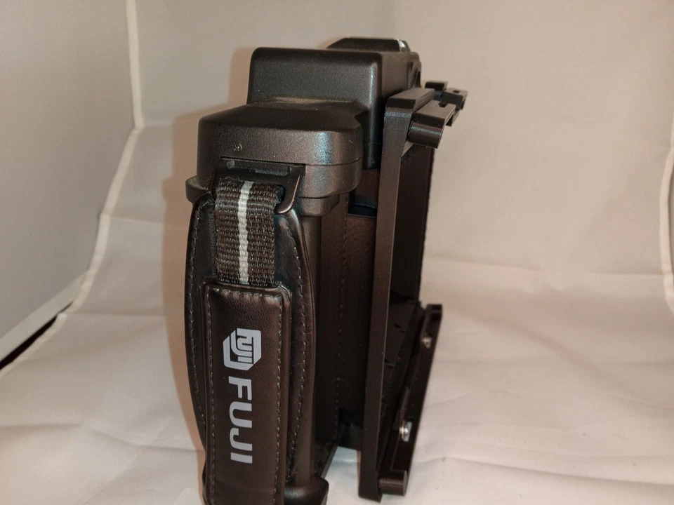 Fuji FP-1 ¡Rescate! Kit conversión no destructivo Lo-Fi a 4x5gl. ¡¡Locomotora de lomogra!!! Foto 2 de 4