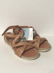 baretraps wide width sandals