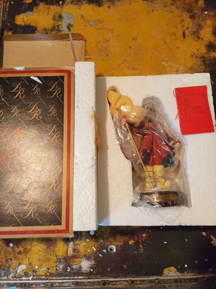 1980's Duncan Royale "Victorian" History of Santa Claus Series Figurine  - Image 4 of 4