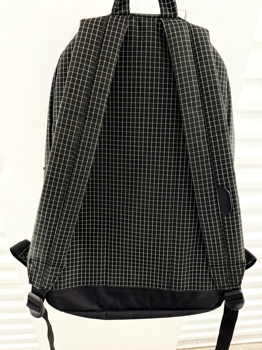 Herschel Black Gray Classic Travel Book School Bag Backpack  display picture 3
